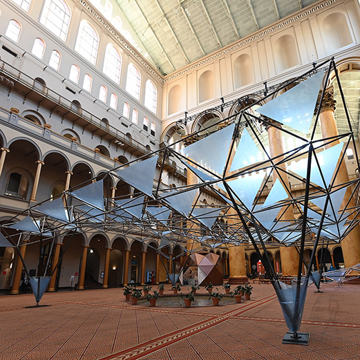 Floating structure in museum