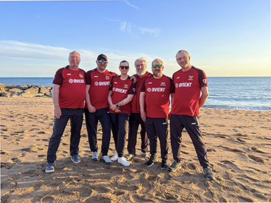 Group of Avient employees at beach